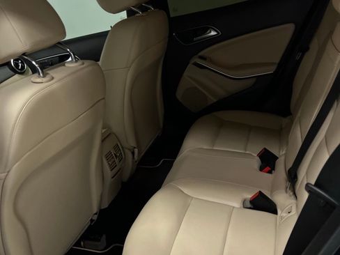 Used 2015 Mercedes-Benz GLA 250 image 5