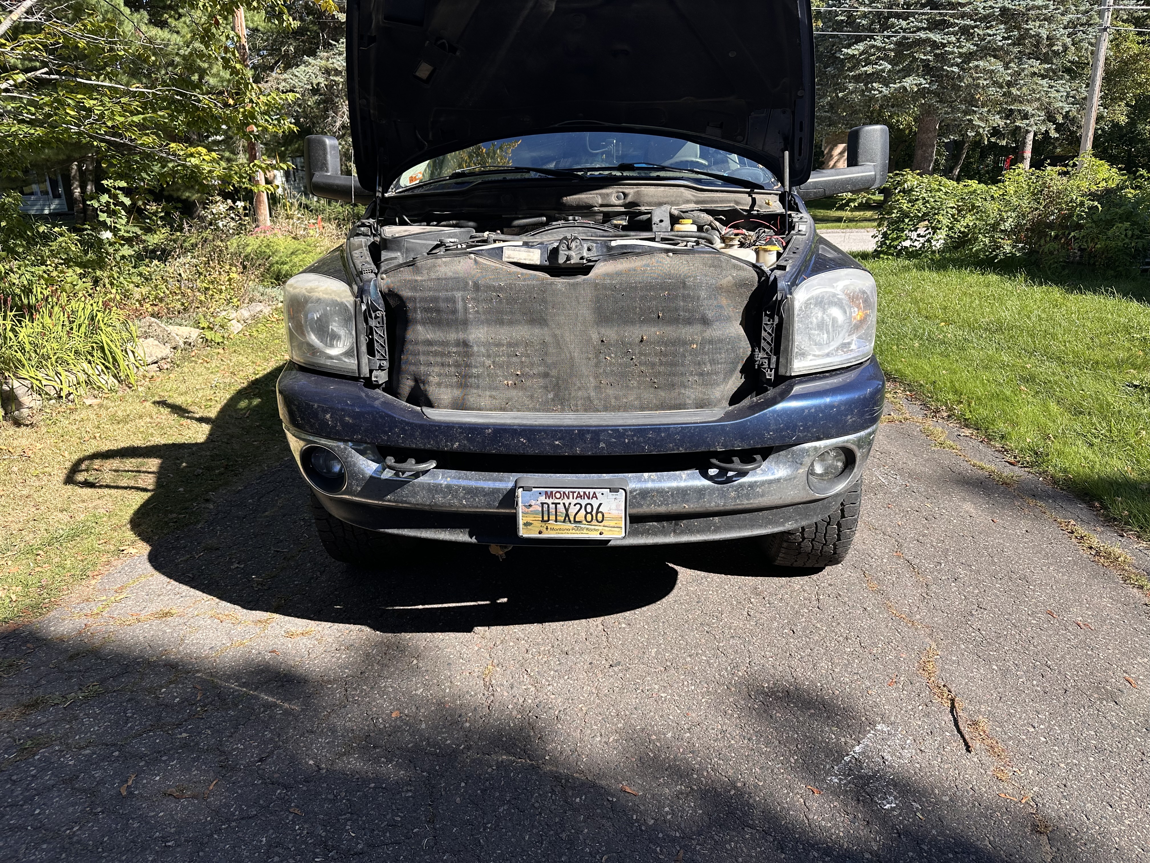 Used 2008 Dodge Ram 2500 Truck SLT w/ Popular Equipment Group AWD/4WD image 2
