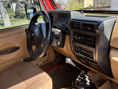 Used 1998 Jeep Wrangler Sport image 11