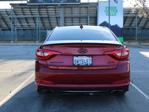 Used 2015 Hyundai Sonata Sport w/ Option Group 03 image 2