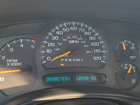 Used 2007 Chevrolet Silverado 3500 LT w/ Heavy-Duty Power Package image 2