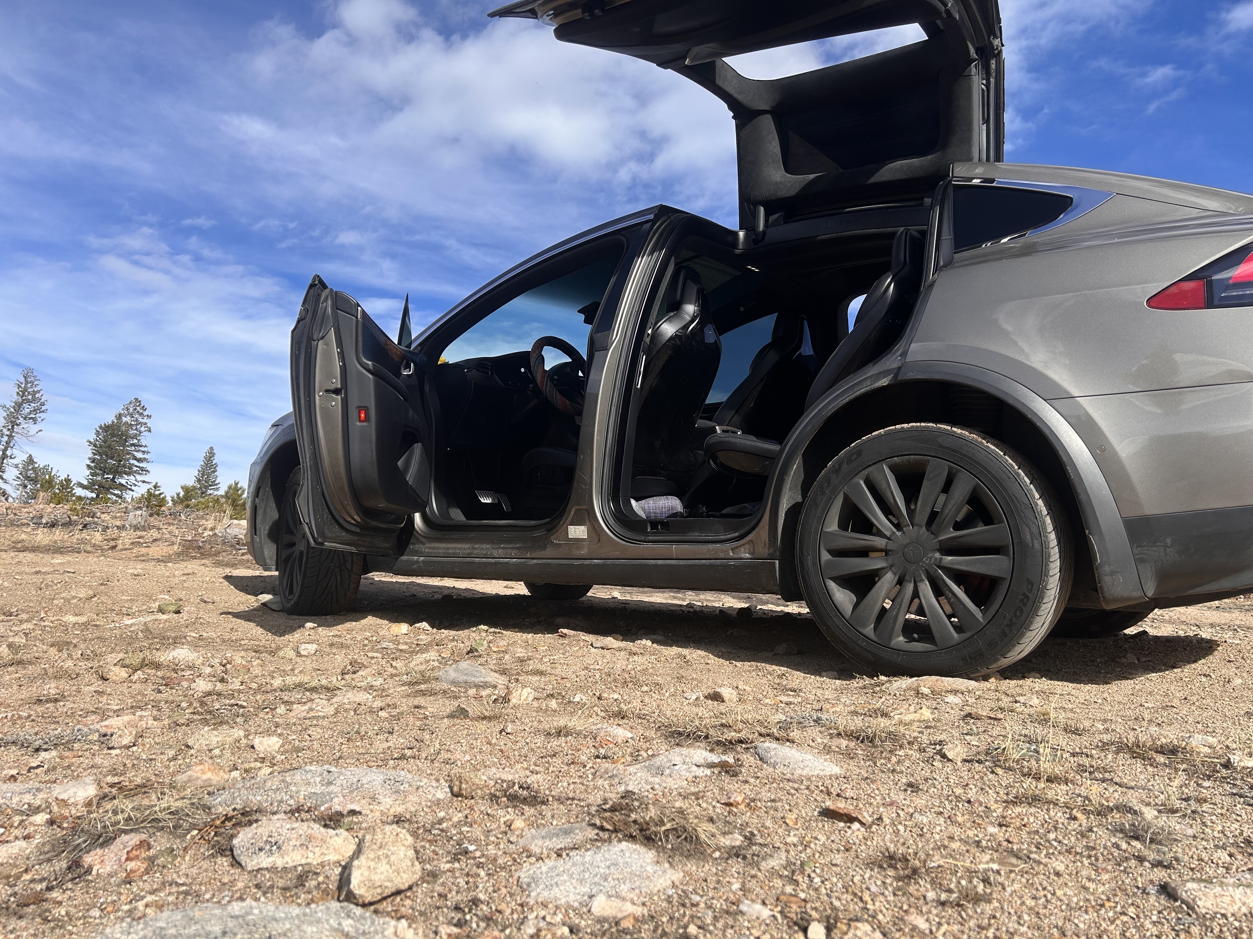 Used 2016 Tesla Model X Performance AWD/4WD image 10