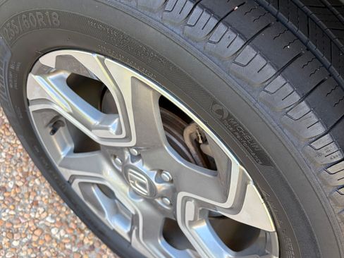 Used 2017 Honda CR-V EX-L image 14