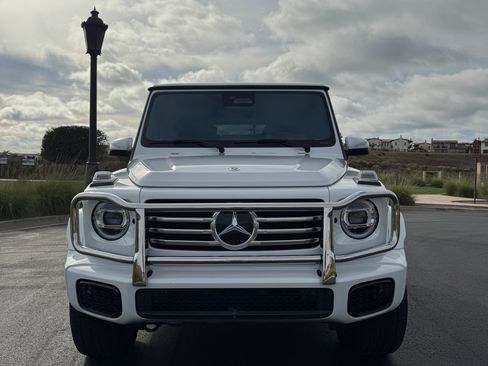 Used 2025 Mercedes-Benz G 550 image 2