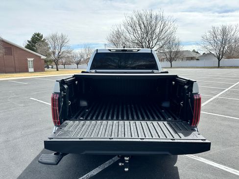 Used 2023 Toyota Tundra Platinum w/ Advanced Package image 9