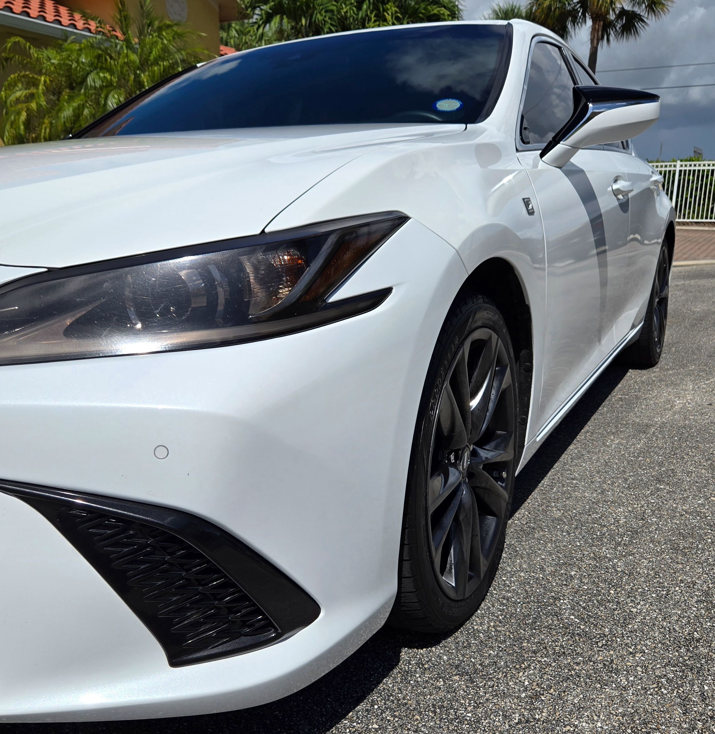 Used 2019 Lexus ES 350 F Sport w/ Accessory Package 2 FWD image 17