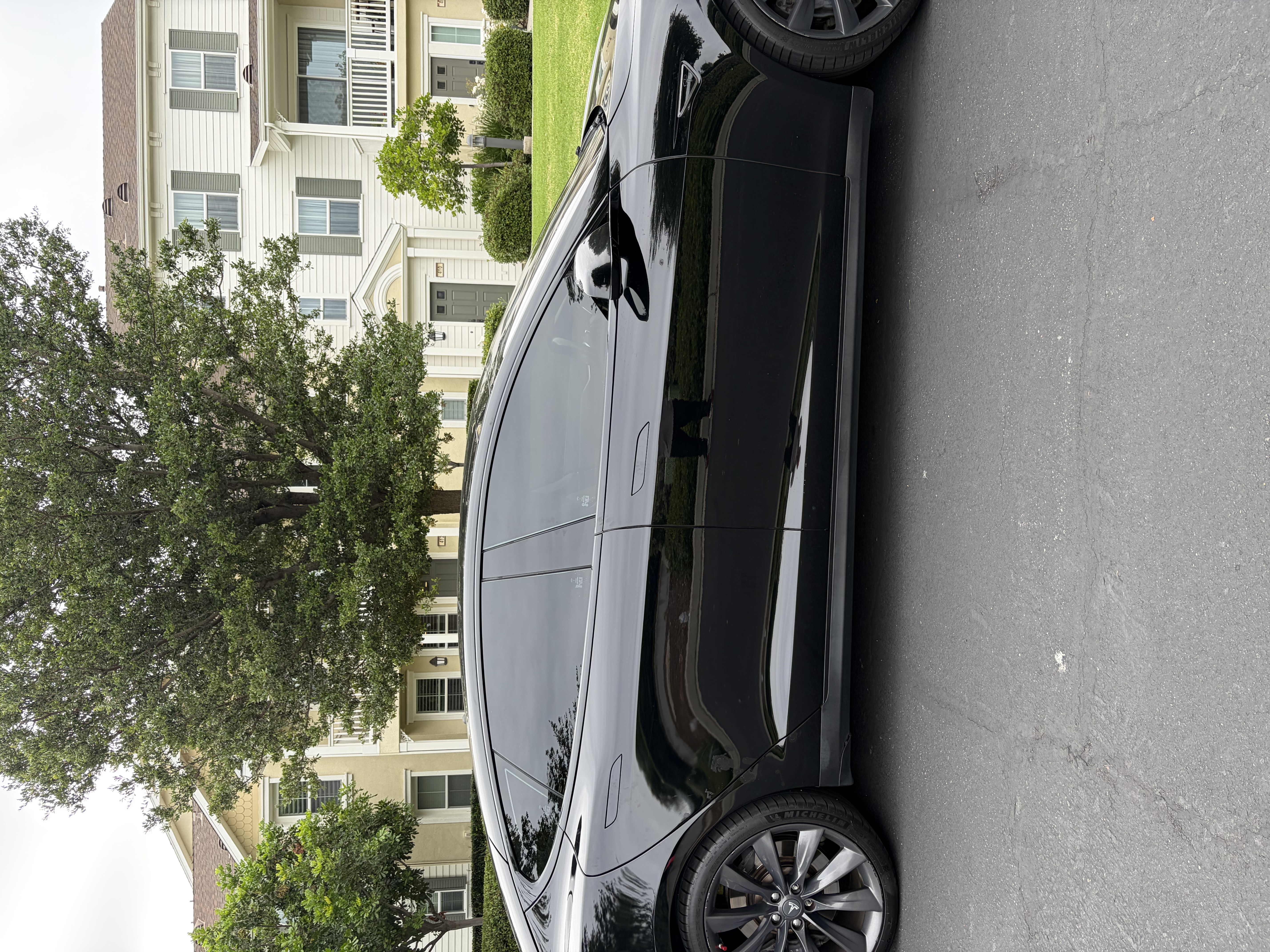 Used 2013 Tesla Model S Performance RWD image 6