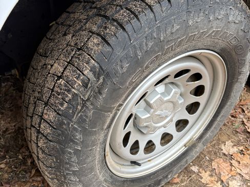 Used 2020 Chevrolet Silverado 1500 W/T w/ WT Value Package image 9