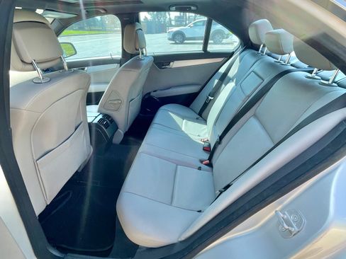 Used 2008 Mercedes-Benz C 300 Sedan image 13