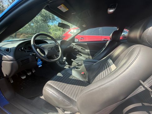 Used 2003 Ford Mustang Mach 1 RWD image 8