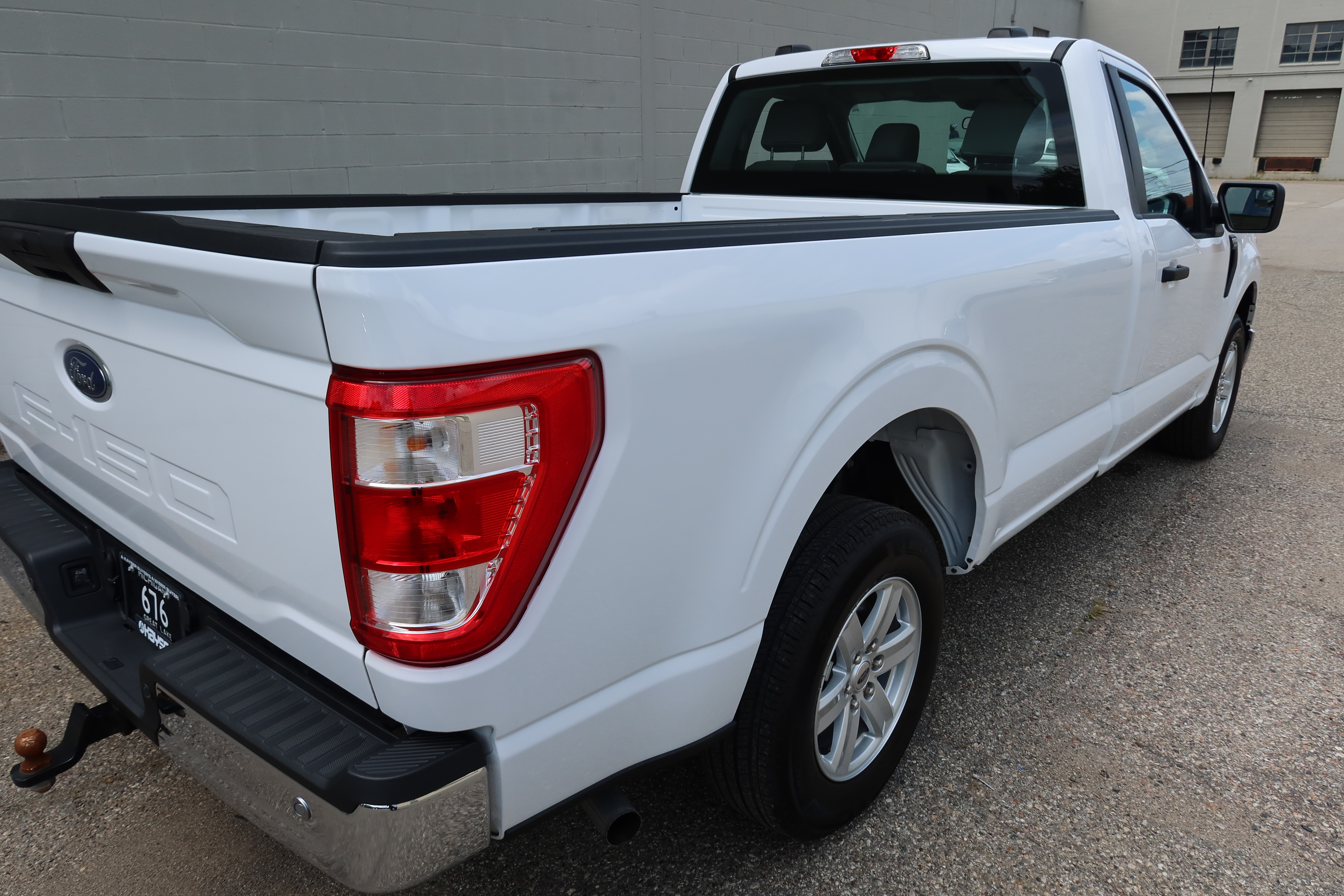Used 2022 Ford F150 XL w/ Equipment Group 101A High RWD image 11