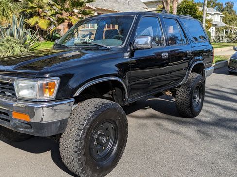 Used 1995 Toyota 4Runner SR5 image 1