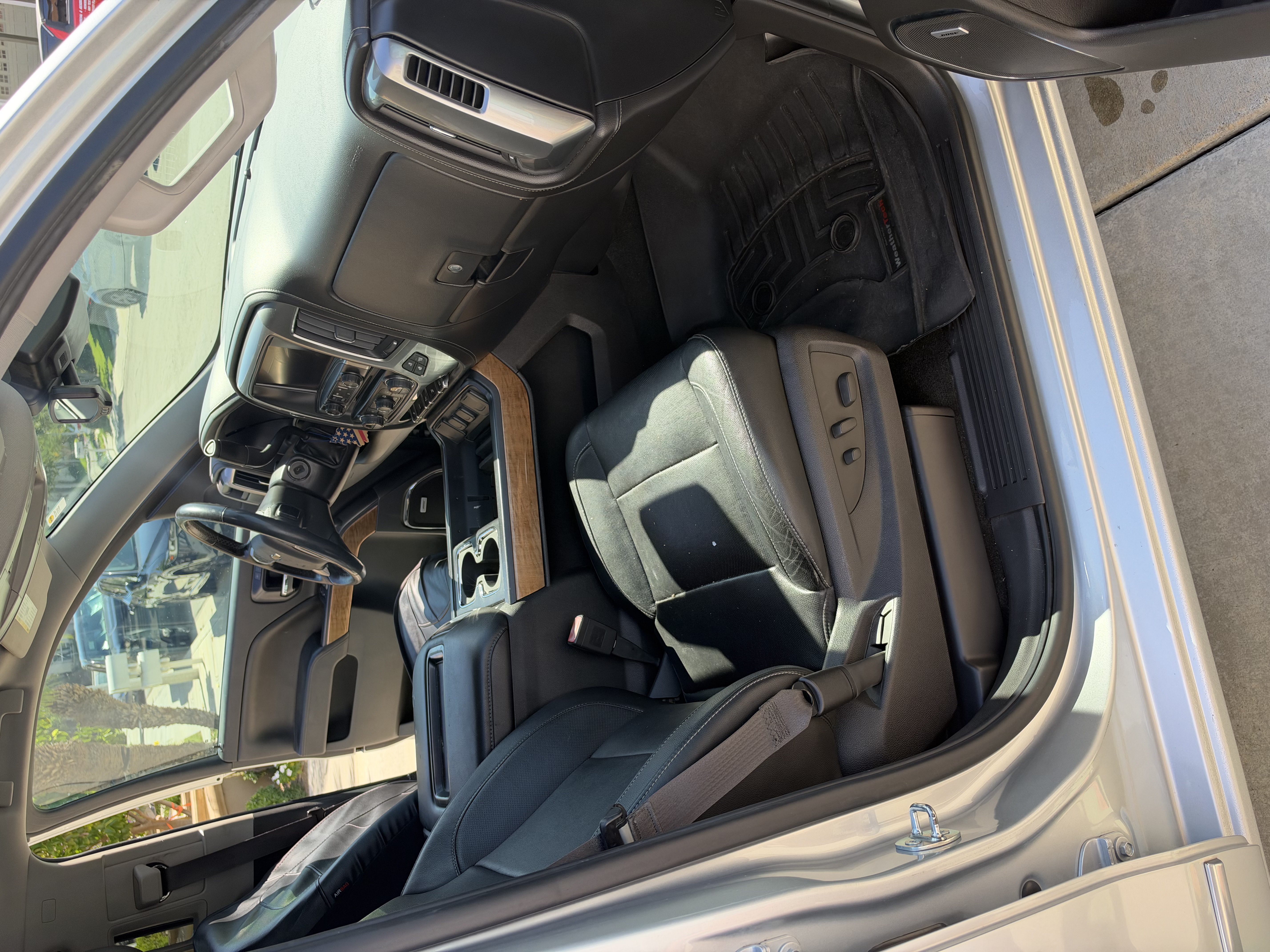 Used 2014 Chevrolet Silverado 1500 LTZ w/ LTZ Plus Package RWD image 8
