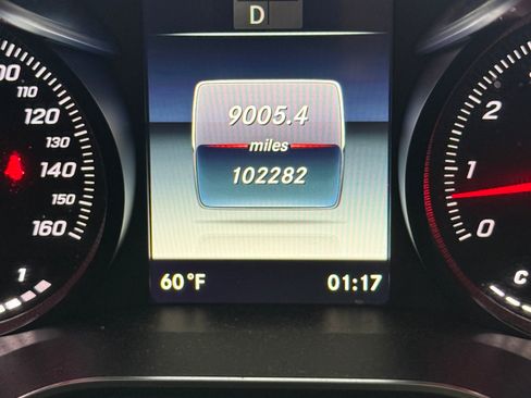 Used 2019 Mercedes-Benz GLC 300 4MATIC Coupe image 16