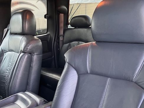 Used 2002 Chevrolet Silverado 1500 LT image 19