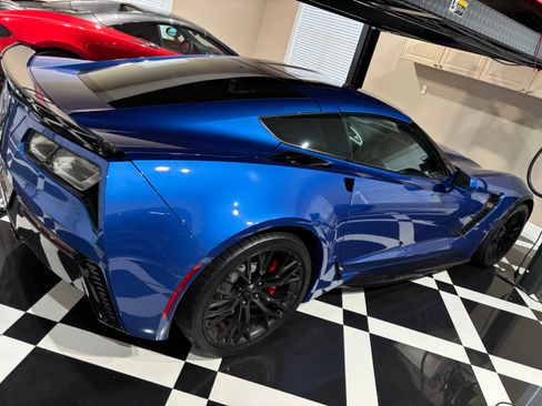 Used 2019 Chevrolet Corvette Z06 image 1