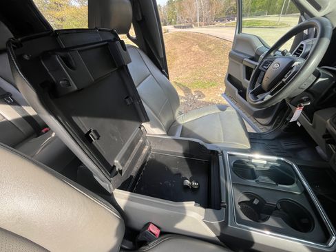 Used 2020 Ford F250 XLT w/ XLT Premium Package image 25