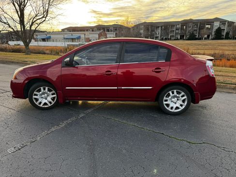 Used 2011 Nissan Sentra 2.0 S image 2