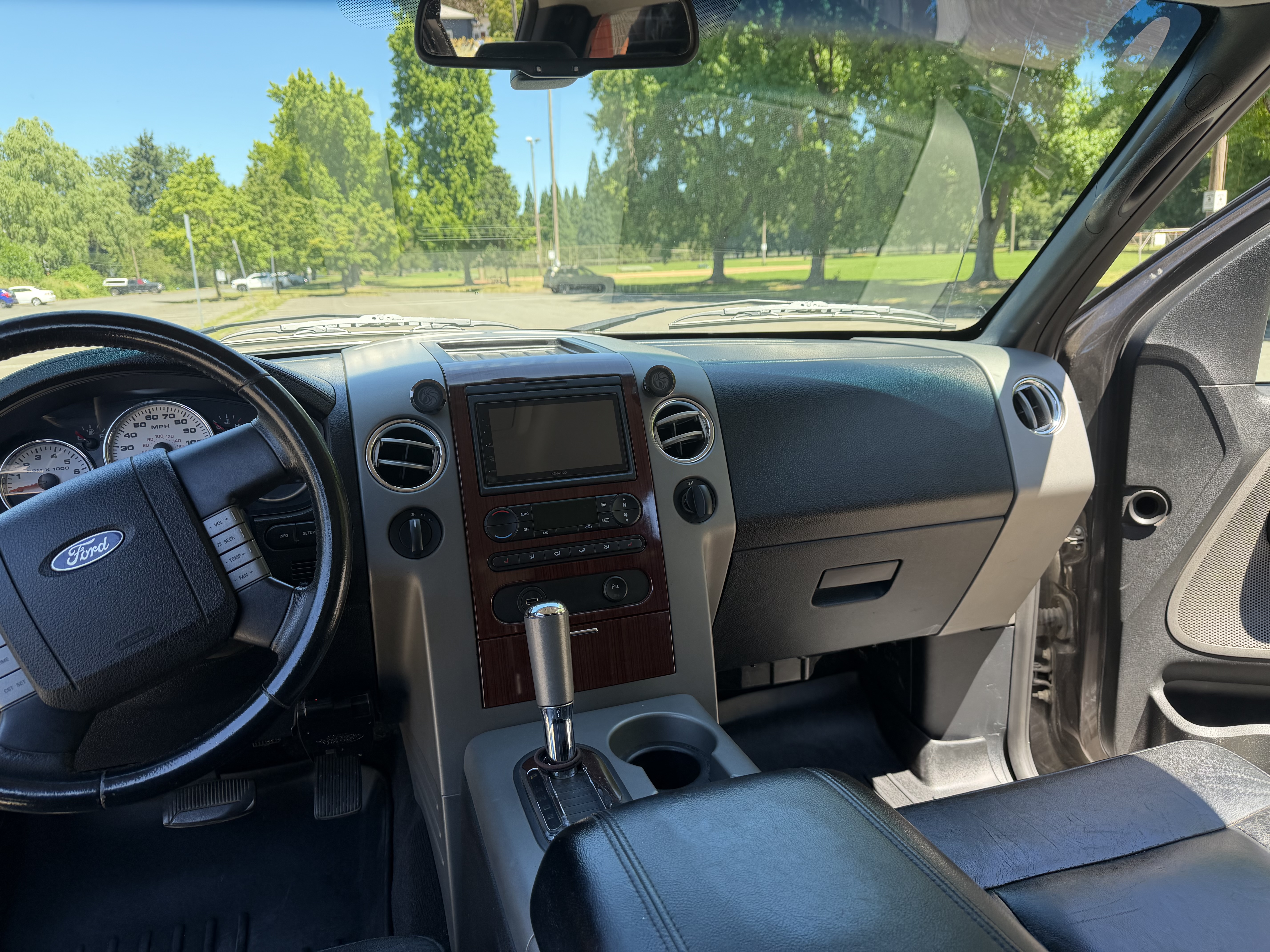 Used 2006 Ford F150 Lariat AWD/4WD image 10