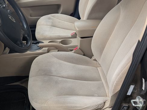 Used 2010 Kia Optima LX image 12