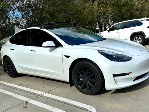 Used 2023 Tesla Model 3 Long Range image 5
