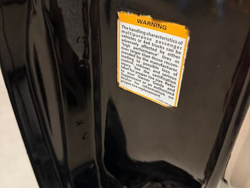 Used 2000 Ford Excursion Limited image 19