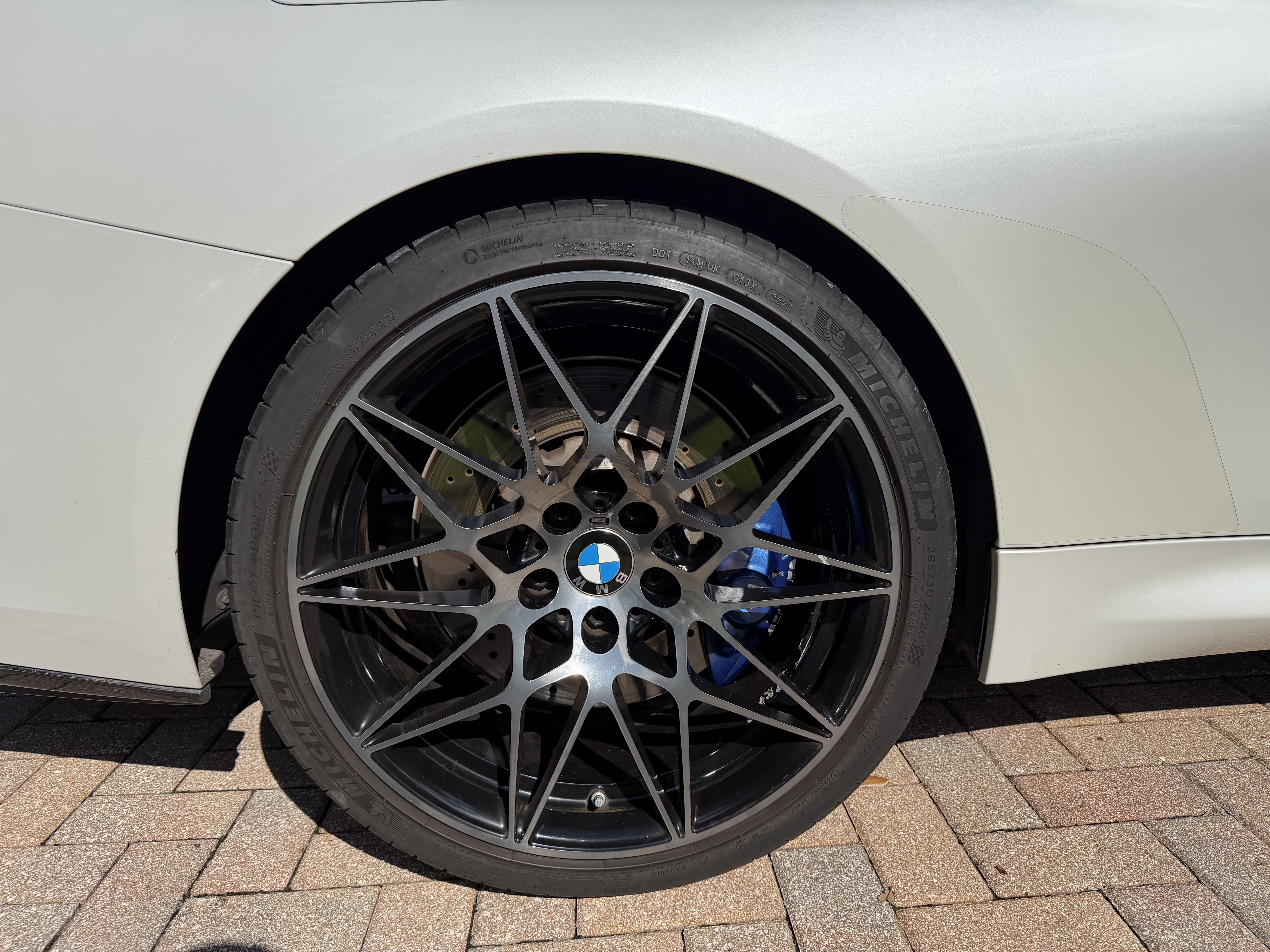 Used 2018 BMW M4 Coupe RWD image 26