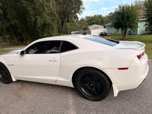 Used 2013 Chevrolet Camaro LS RWD image 5