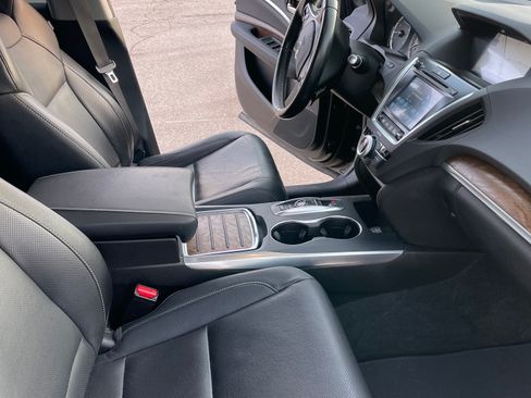 Used 2020 Acura MDX SH-AWD w/ Technology Package image 16