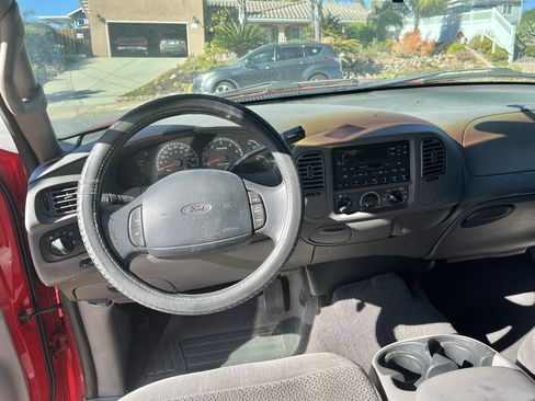 Used 2001 Ford F150 2WD SuperCrew image 9