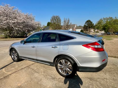 Used 2013 Honda Crosstour EX-L image 5