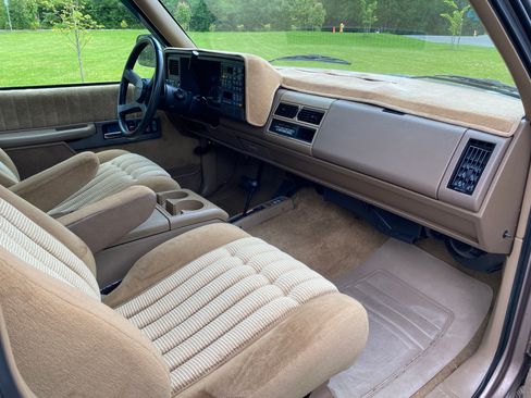 Used 1994 Chevrolet Silverado 2500 4x4 Extended Cab image 13