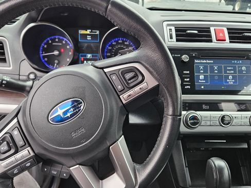 Used 2017 Subaru Legacy 3.6R Limited image 12