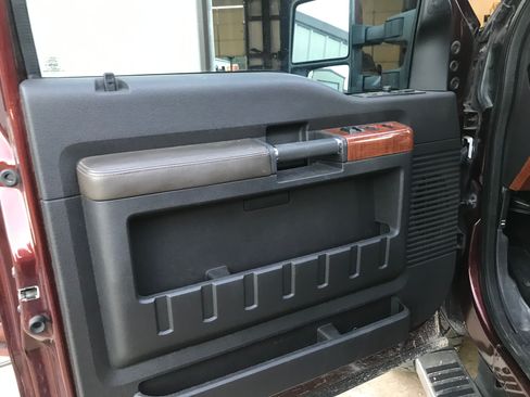 Used 2015 Ford F350 King Ranch image 15