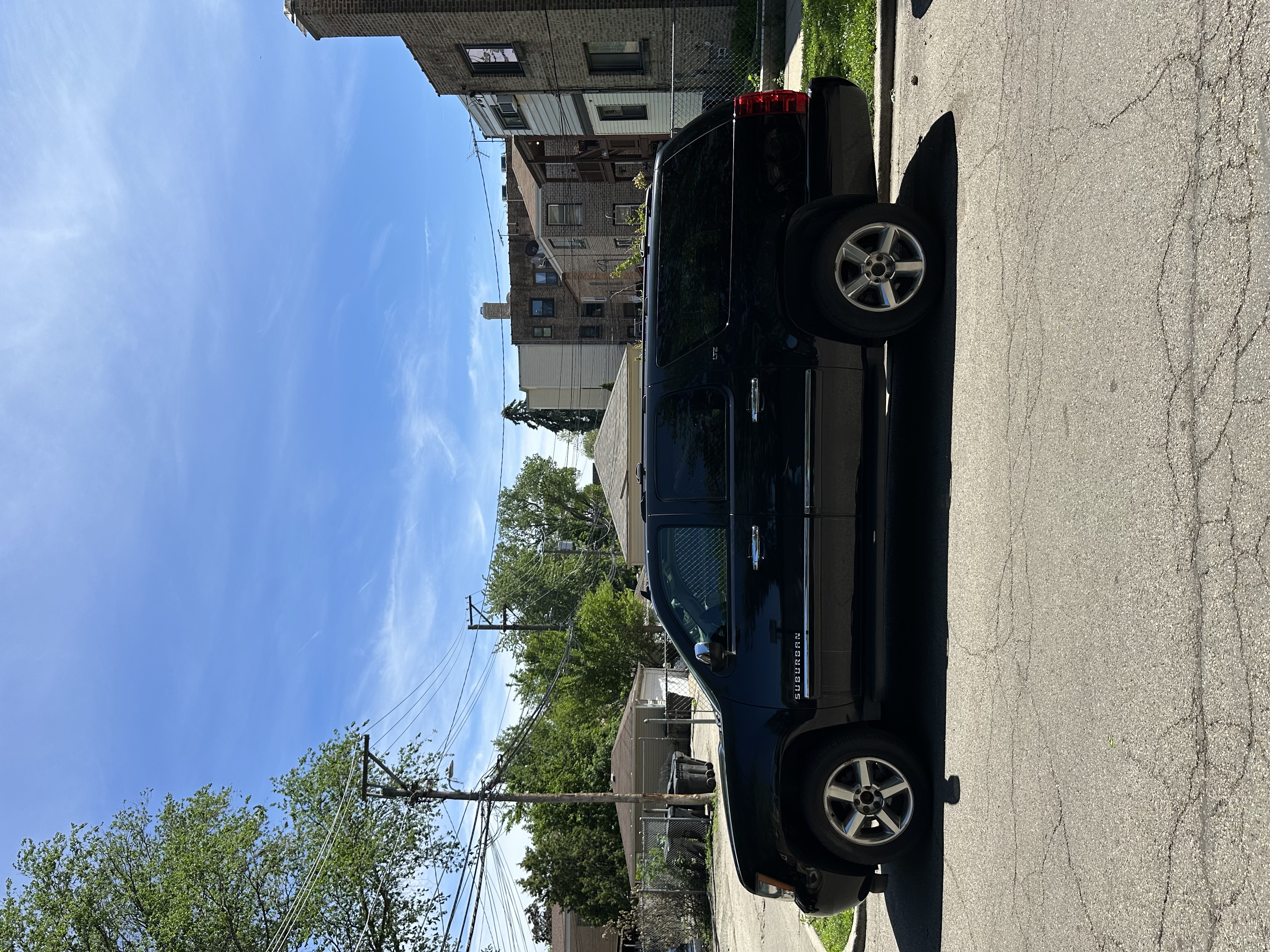 Used 2014 Chevrolet Suburban LTZ AWD/4WD image 28