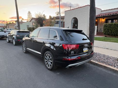 Used 2019 Audi Q7 3.0T Premium w/ Convenience Package AWD/4WD image 5