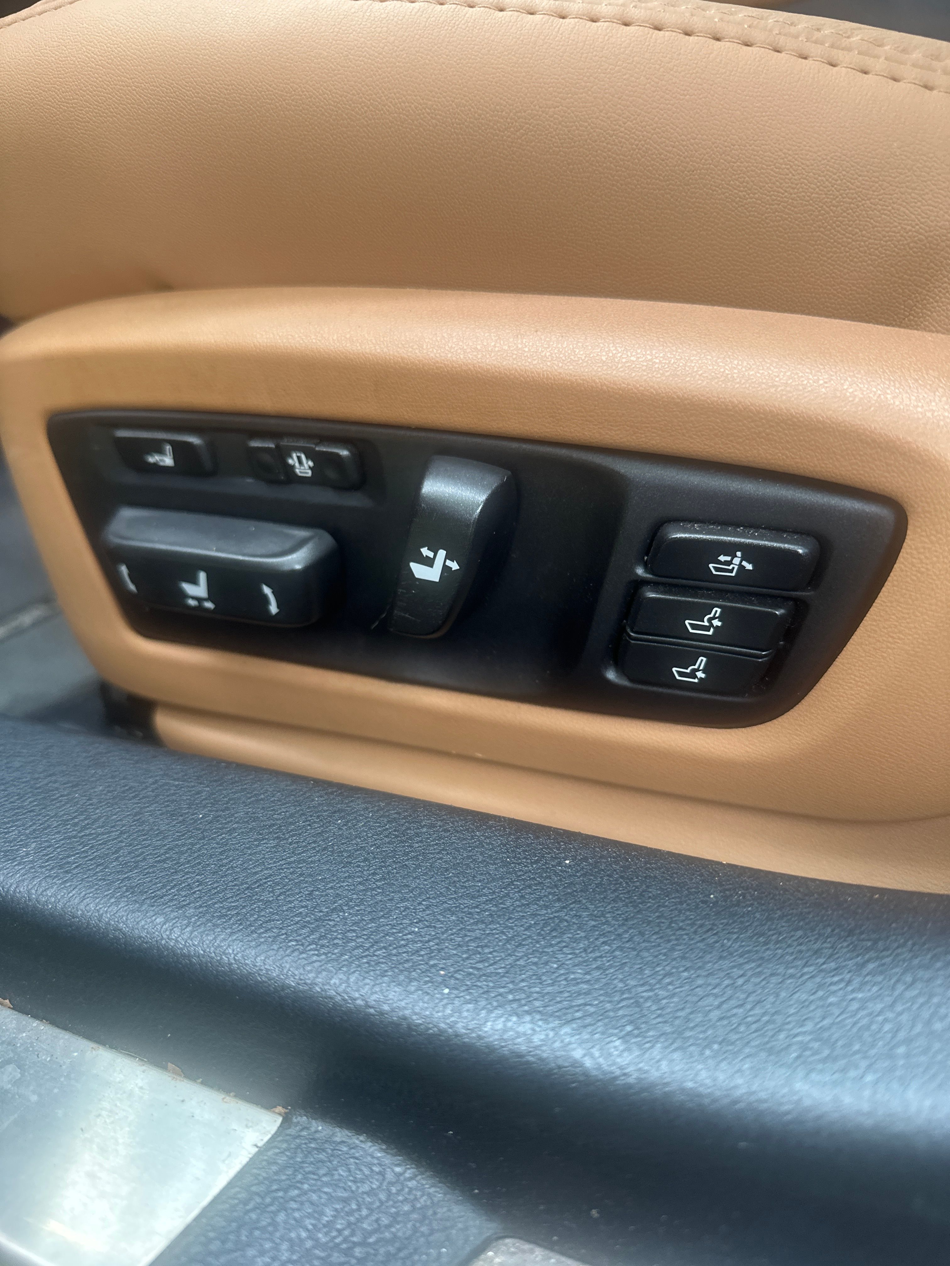 Used 2013 Lexus GS 350 w/ Luxury Pkg RWD image 10