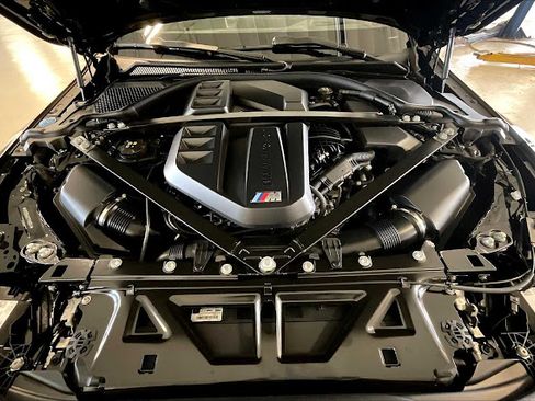 Used 2026 BMW M3 Competition AWD/4WD image 11