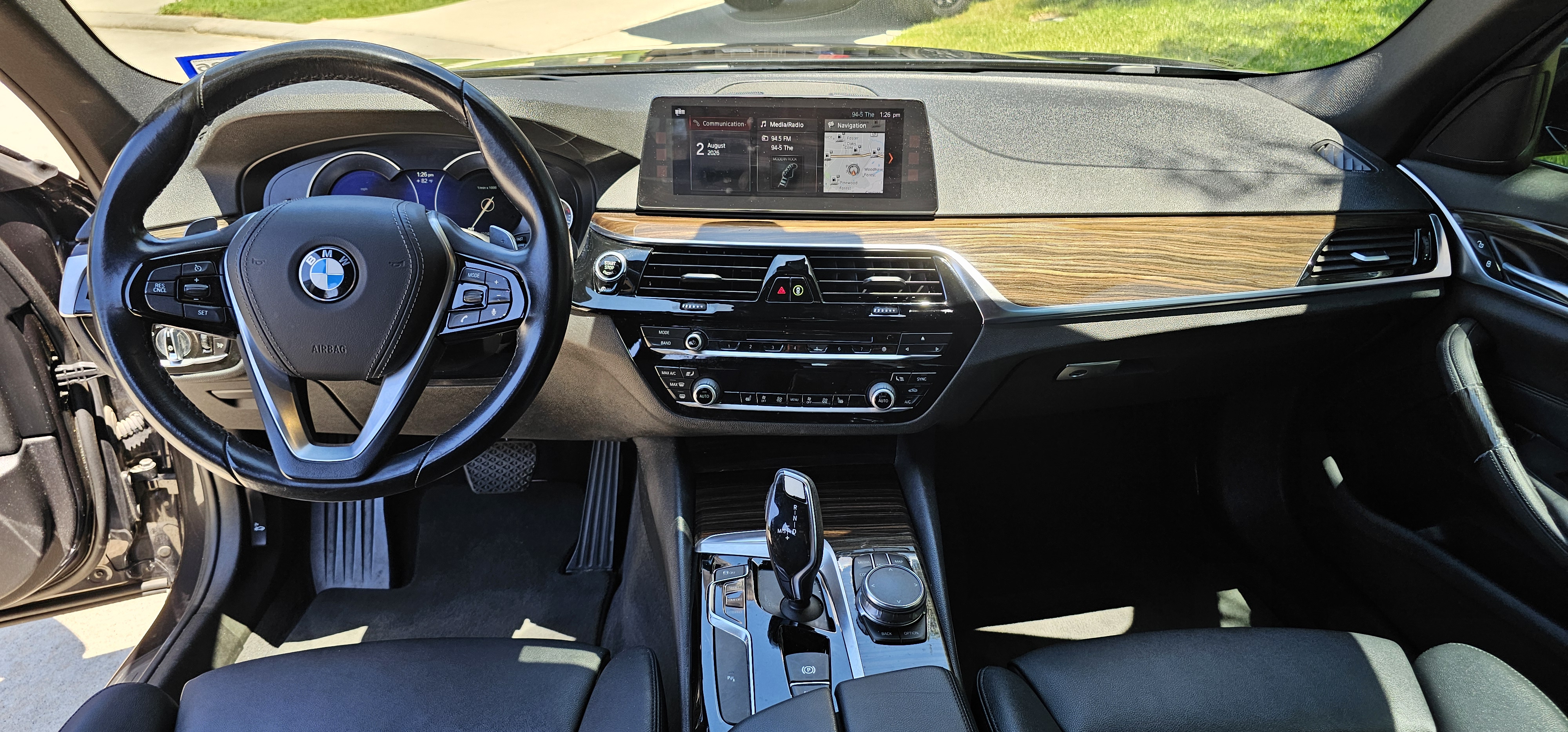 Used 2018 BMW 530i RWD image 13