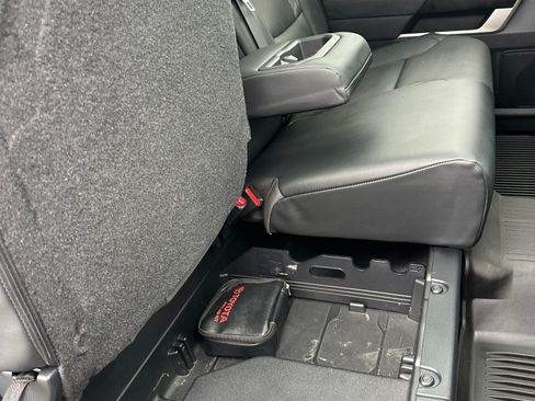 Used 2023 Toyota Tundra Limited w/ Power Package AWD/4WD image 15