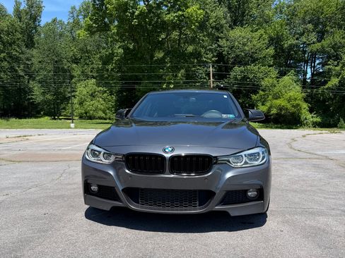 Used 2017 BMW 340i xDrive Sedan AWD/4WD image 2