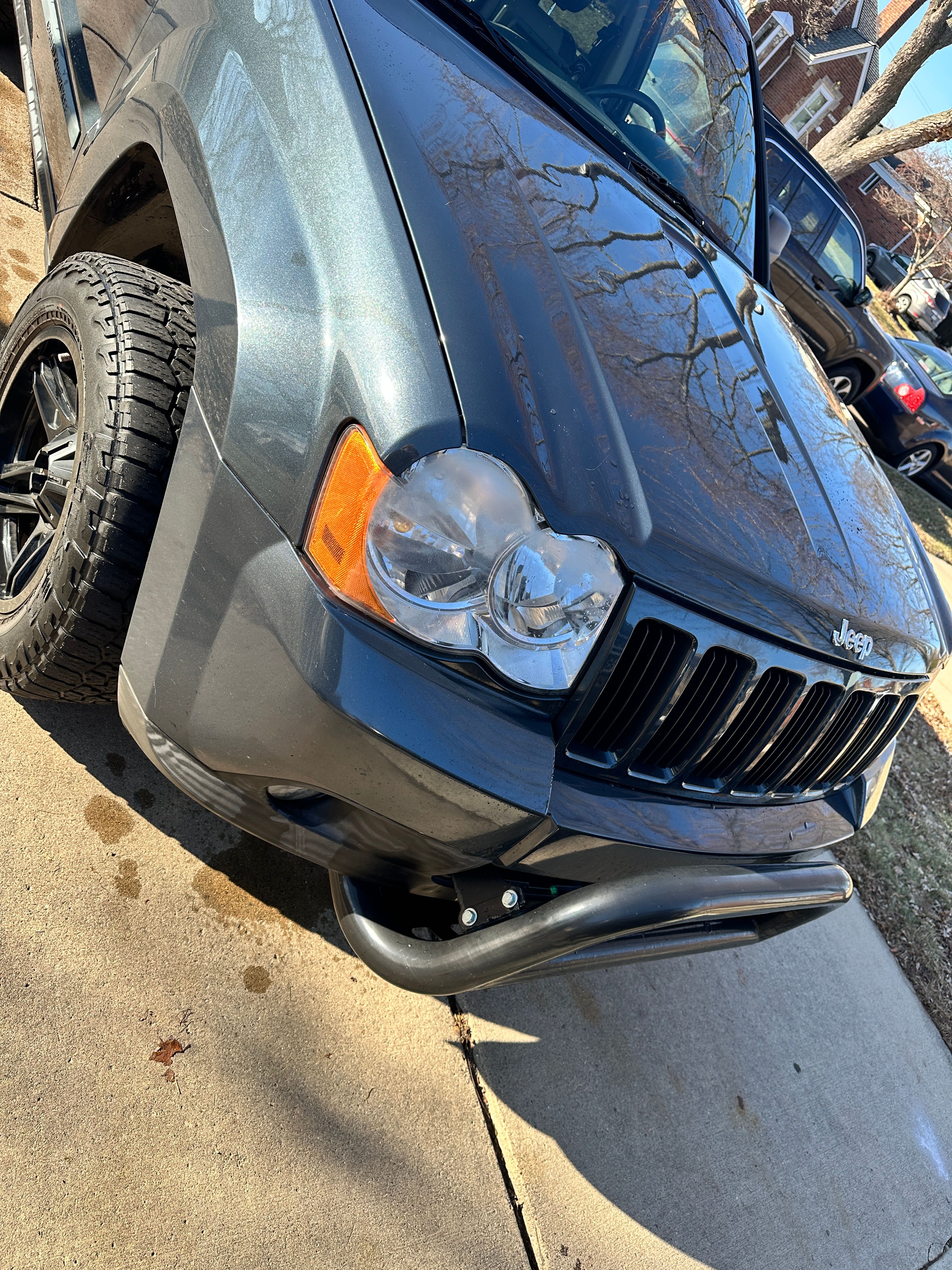 Used 2008 Jeep Grand Cherokee Laredo AWD/4WD image 4