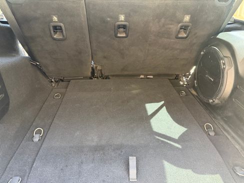 Used 2018 Jeep Wrangler Unlimited Sport S AWD/4WD image 14