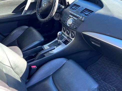Used 2010 MAZDA MAZDA3 s Grand Touring image 6