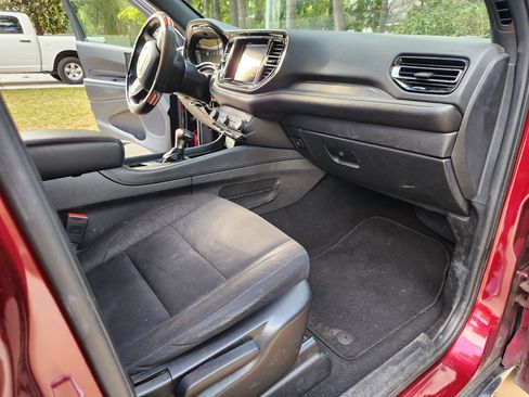Used 2023 Dodge Durango SXT Launch Edition image 10
