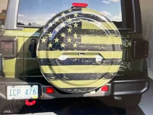 Used 2021 Jeep Wrangler Rubicon w/ Cold Weather Group image 4