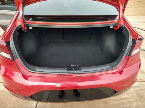 Used 2020 Hyundai Elantra Value Edition image 18