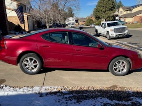 Used 2004 Pontiac Grand Prix GTP w/ Competition Group image 10
