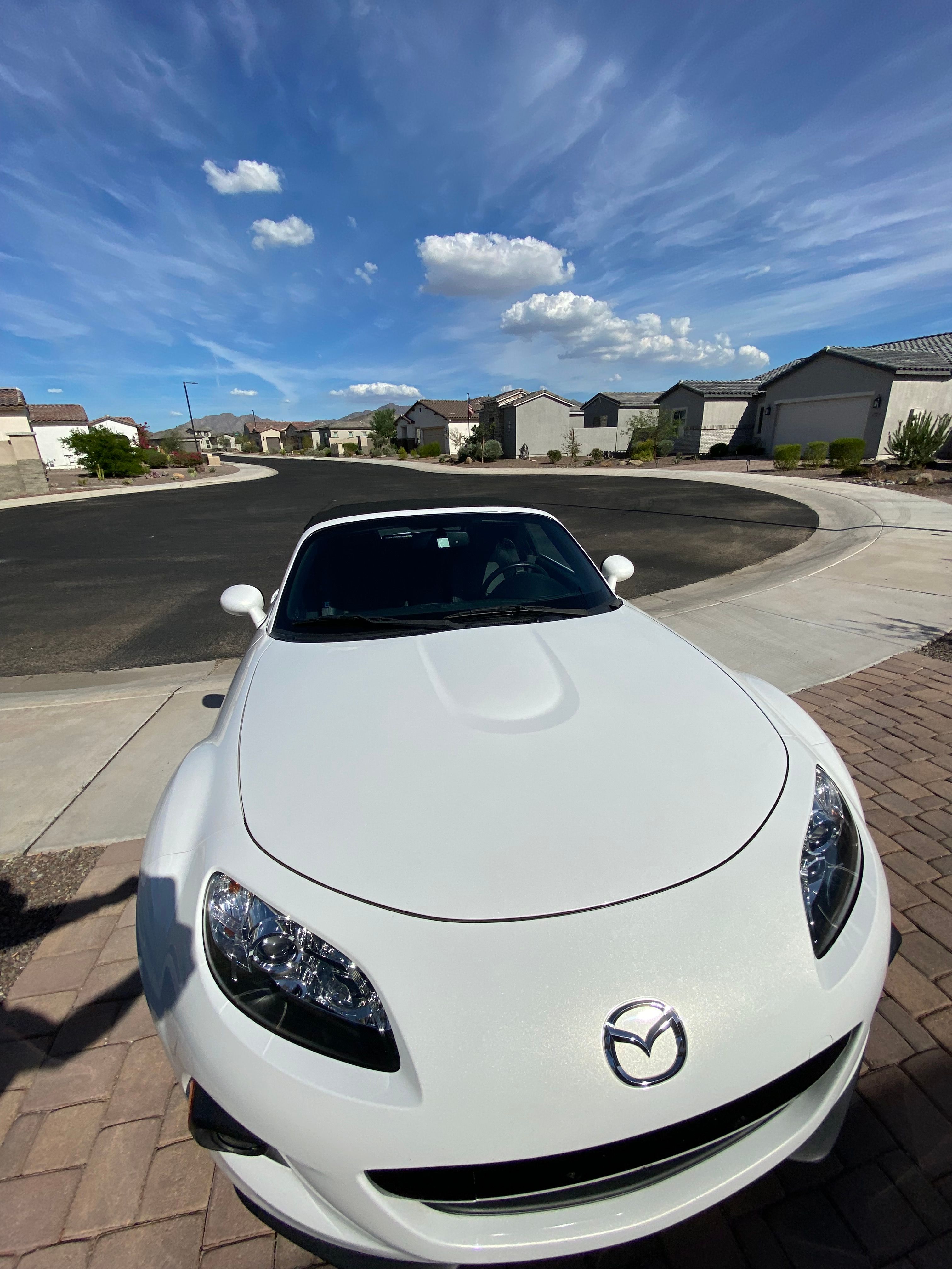 Used 2014 MAZDA MX-5 Miata Grand Touring w/ Premium Package RWD image 4
