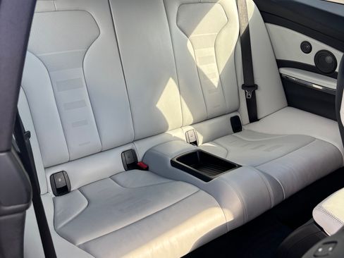 Used 2018 BMW M4 Coupe image 15